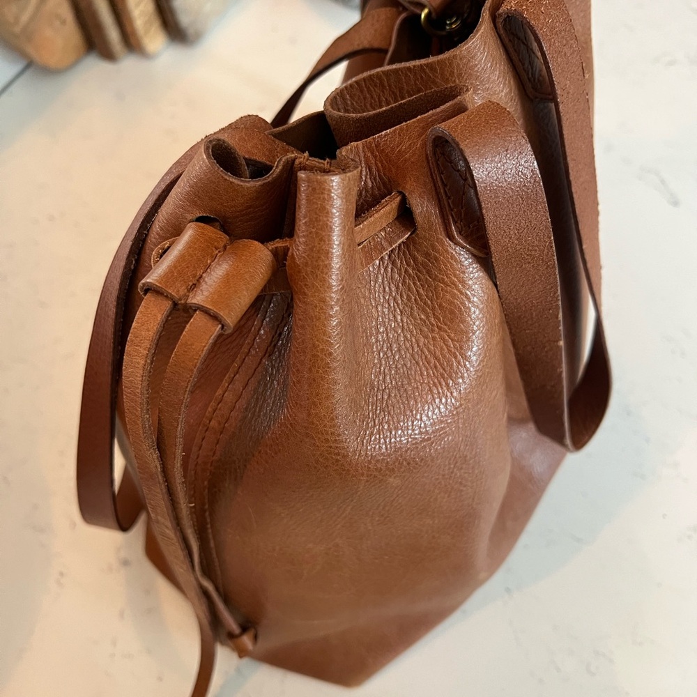 Elegant Brown Leather Bucket Bag